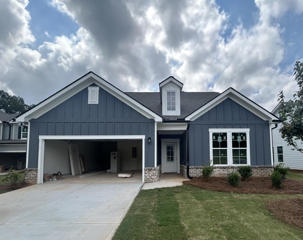 370 Crimson Feather Drive Property Photo 1