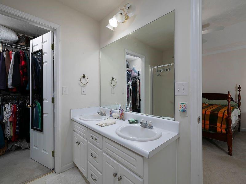 55 Dearing Woods Bend Property Photo 21