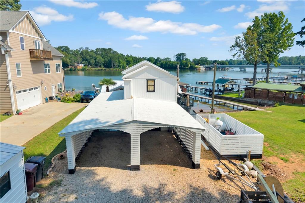 134 Lakeshore Drive Property Photo 1