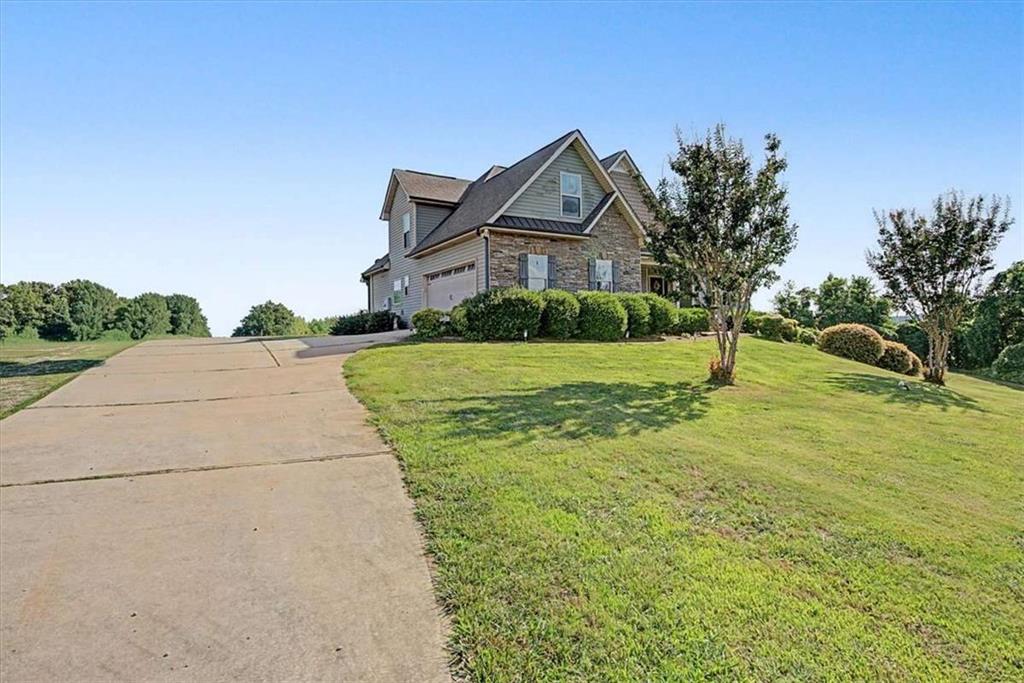 5105 E Highway 166 E Property Photo 4