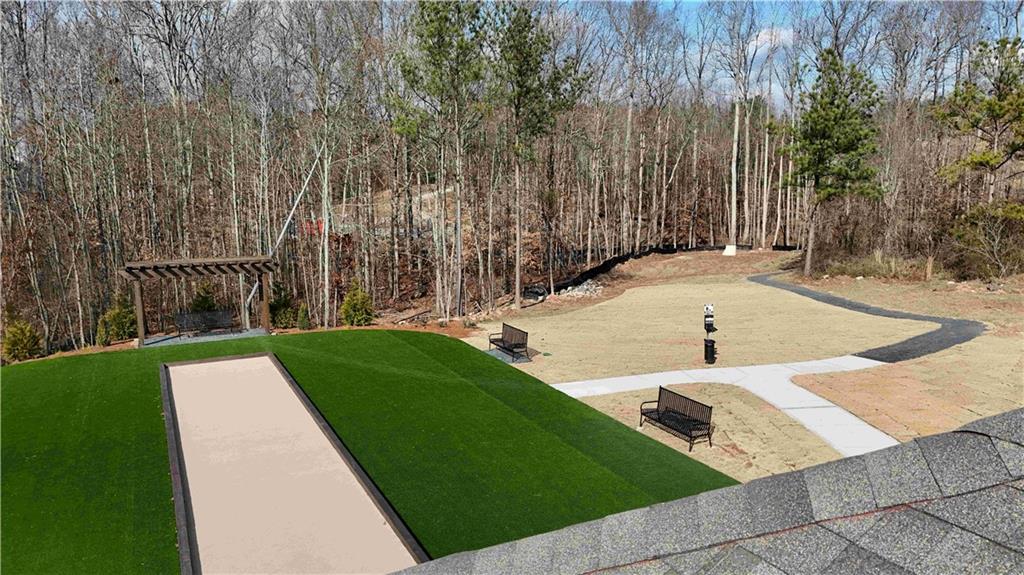 1104 Lucienne Boulevard Property Photo 18