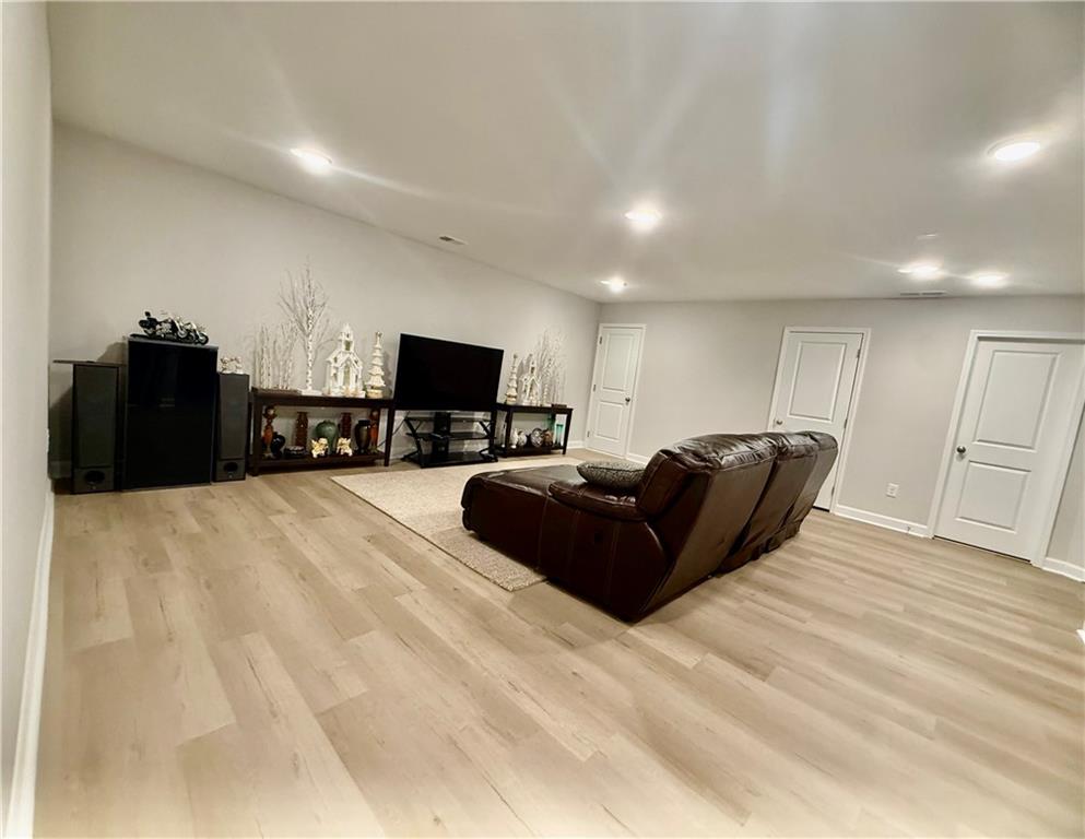 2134 Cloverton Way Property Photo 14