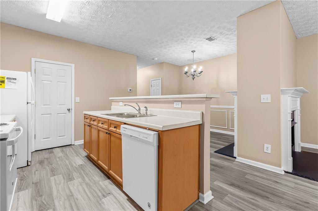 4932 Vireo Drive Property Photo 15