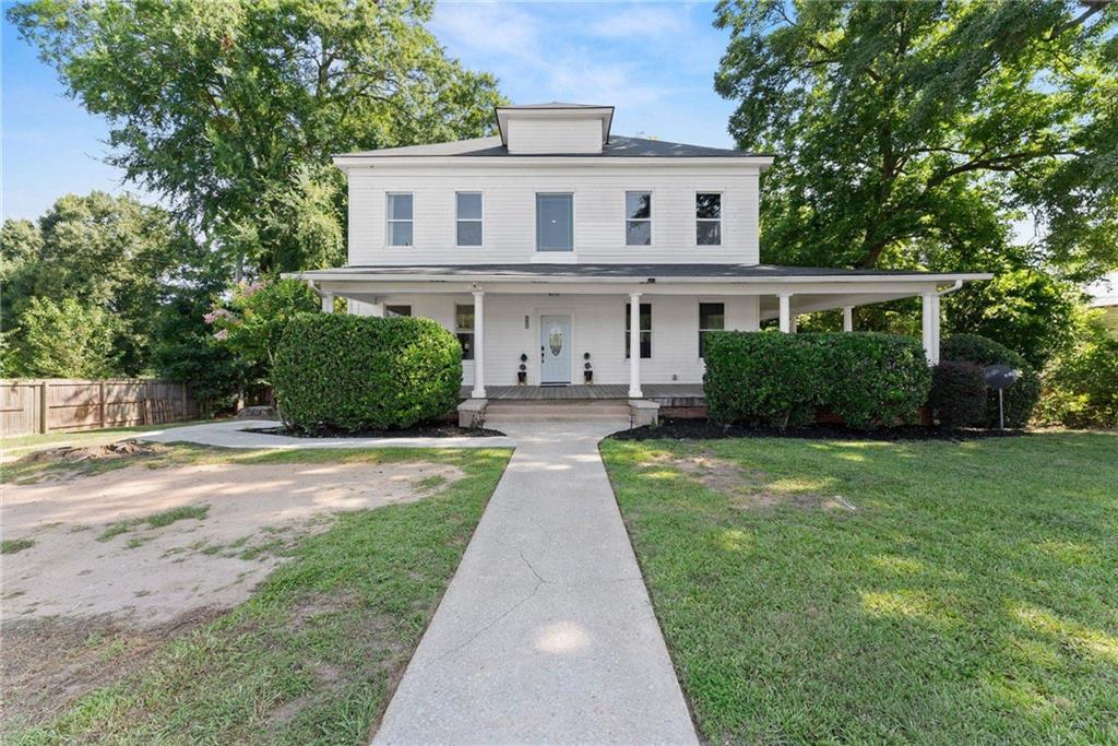 2158 Broad Street Property Photo 1