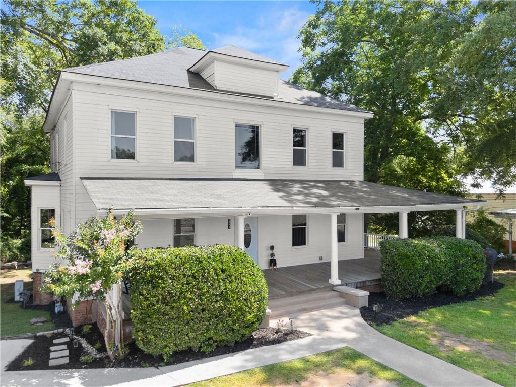 2158 Broad Street Property Photo 2