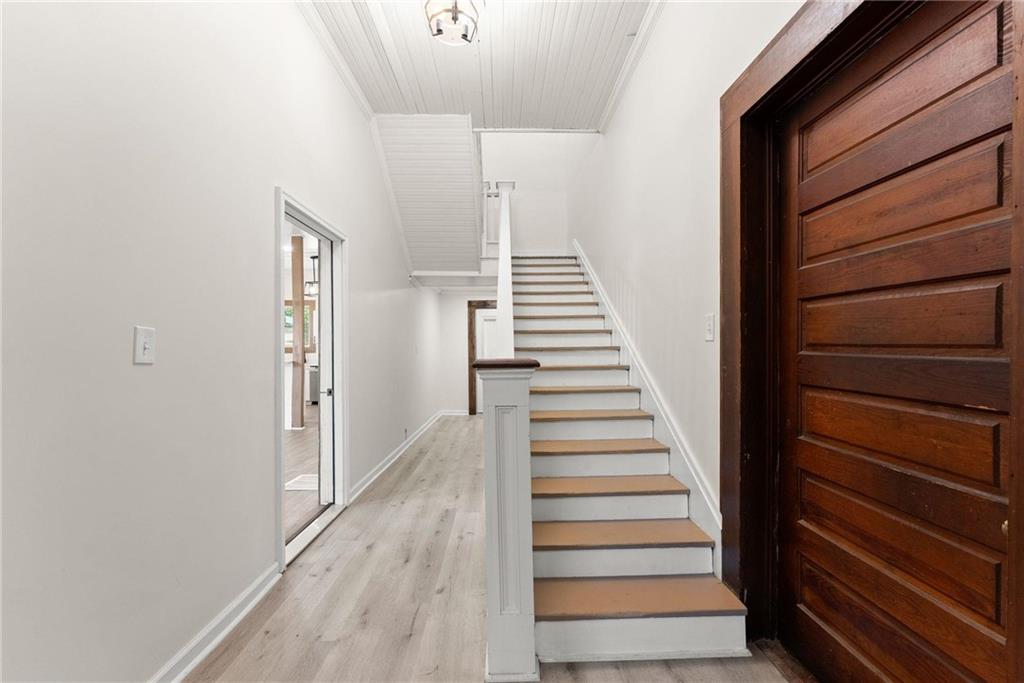 2158 Broad Street Property Photo 4