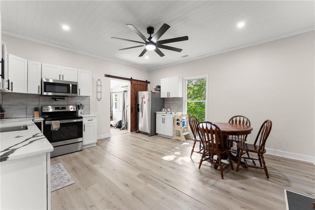 2158 Broad Street Property Photo 7