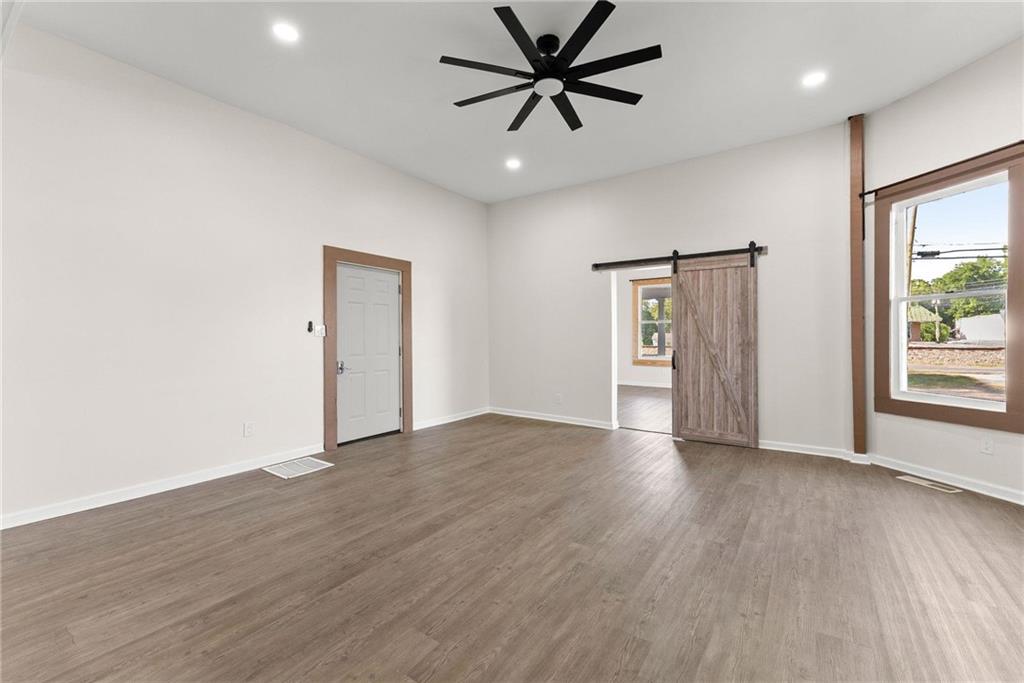 2158 Broad Street Property Photo 31