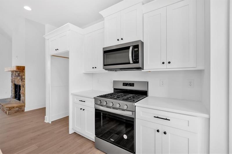 13 Lucas Lane Property Photo 12