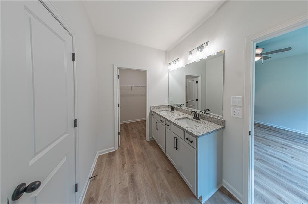 365 Summit View Lane Unit 5 Property Photo 11