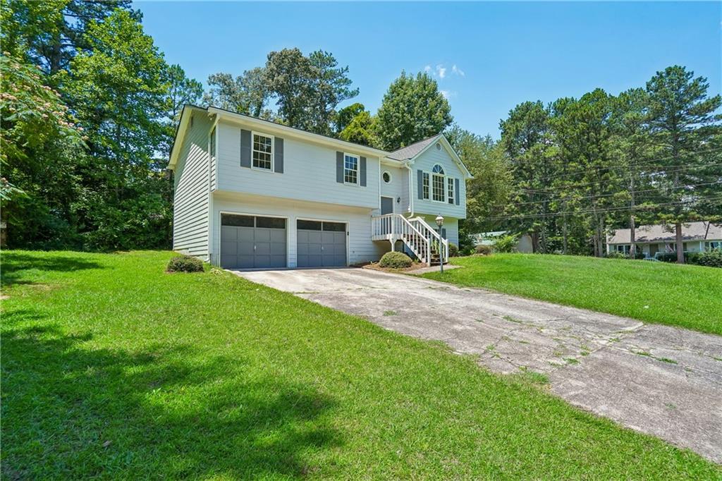 18 Cherry Cove Property Photo 2