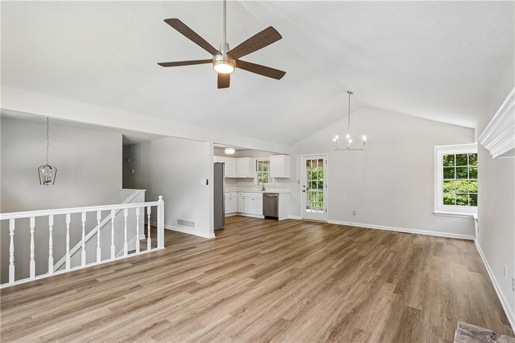 18 Cherry Cove Property Photo 7