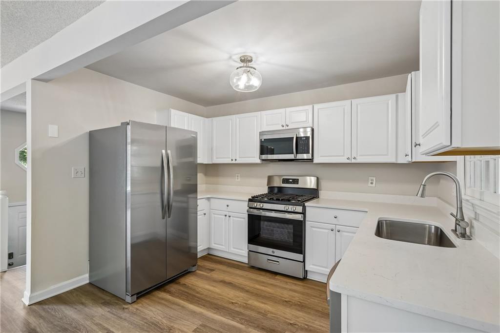 18 Cherry Cove Property Photo 8