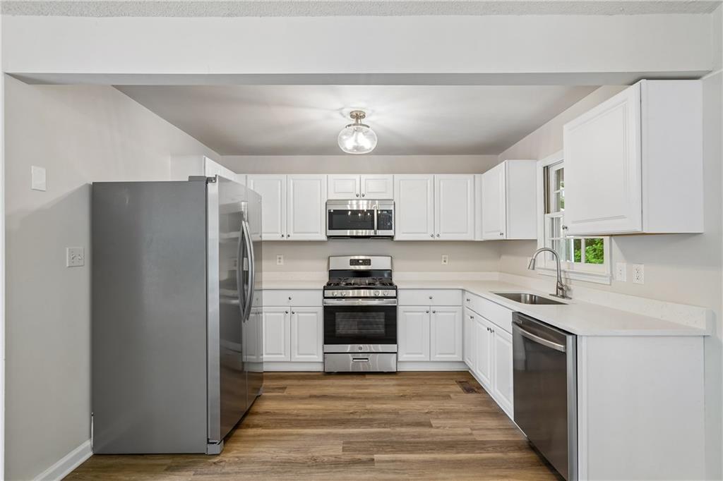18 Cherry Cove Property Photo 9
