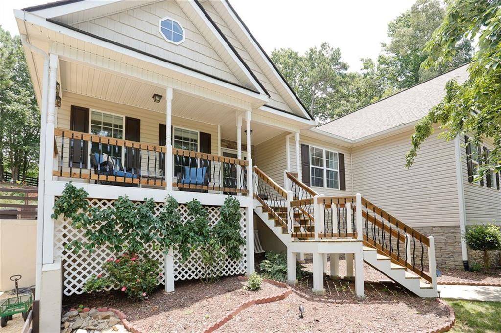 110 Winterhawk Cove Property Photo 4
