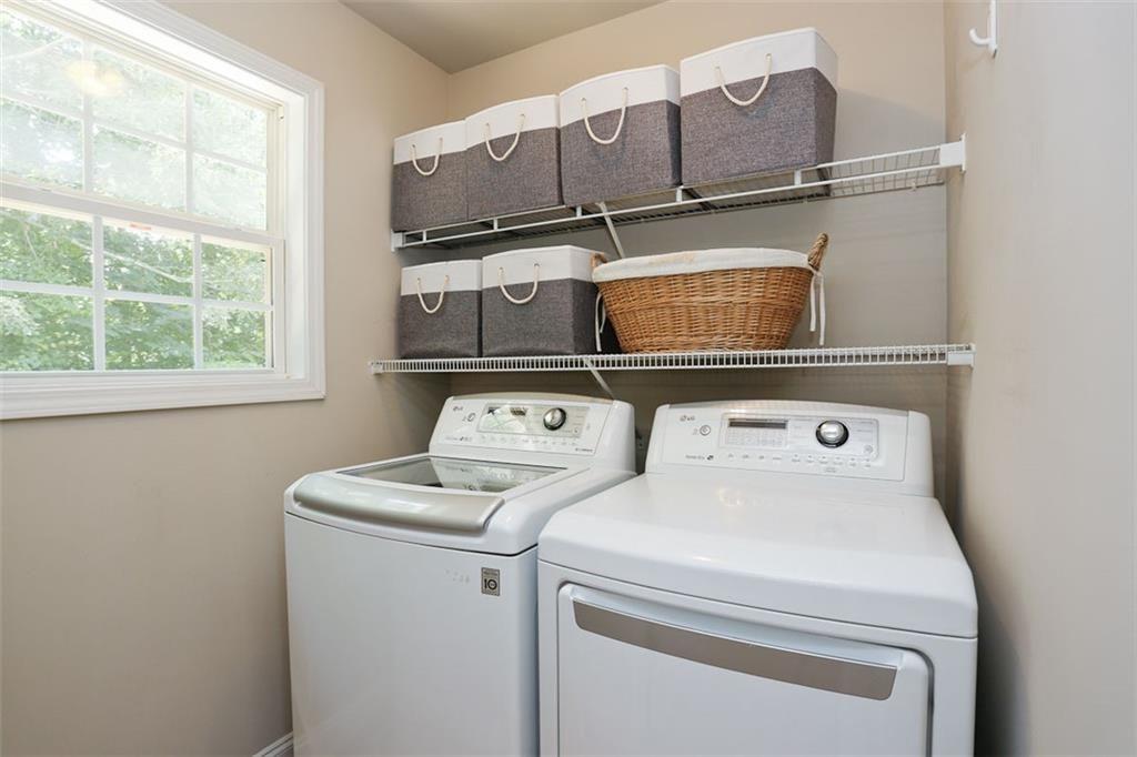 110 Winterhawk Cove Property Photo 29