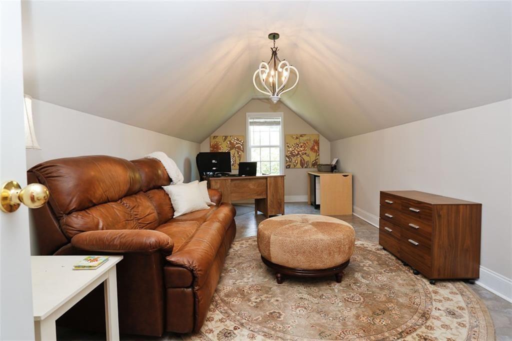 110 Winterhawk Cove Property Photo 31