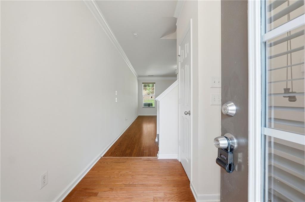 6147 Bellewood Ash Lane Property Photo 4