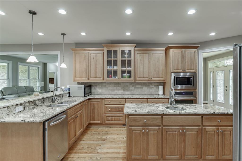 563 Martin Road Property Photo 14