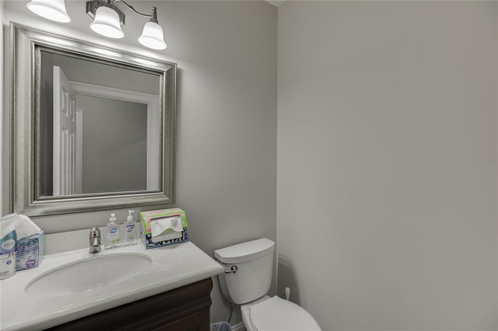 563 Martin Road Property Photo 18