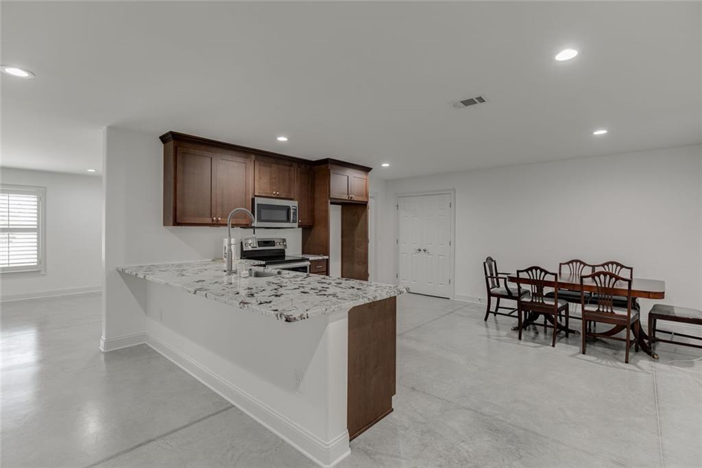 563 Martin Road Property Photo 44