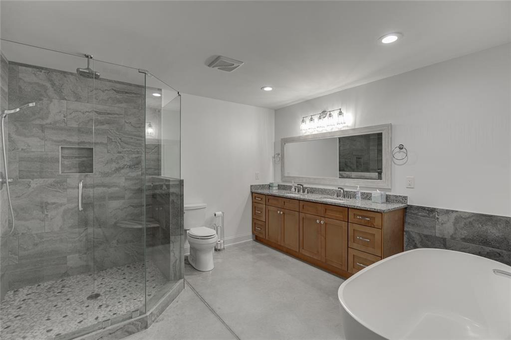 563 Martin Road Property Photo 48