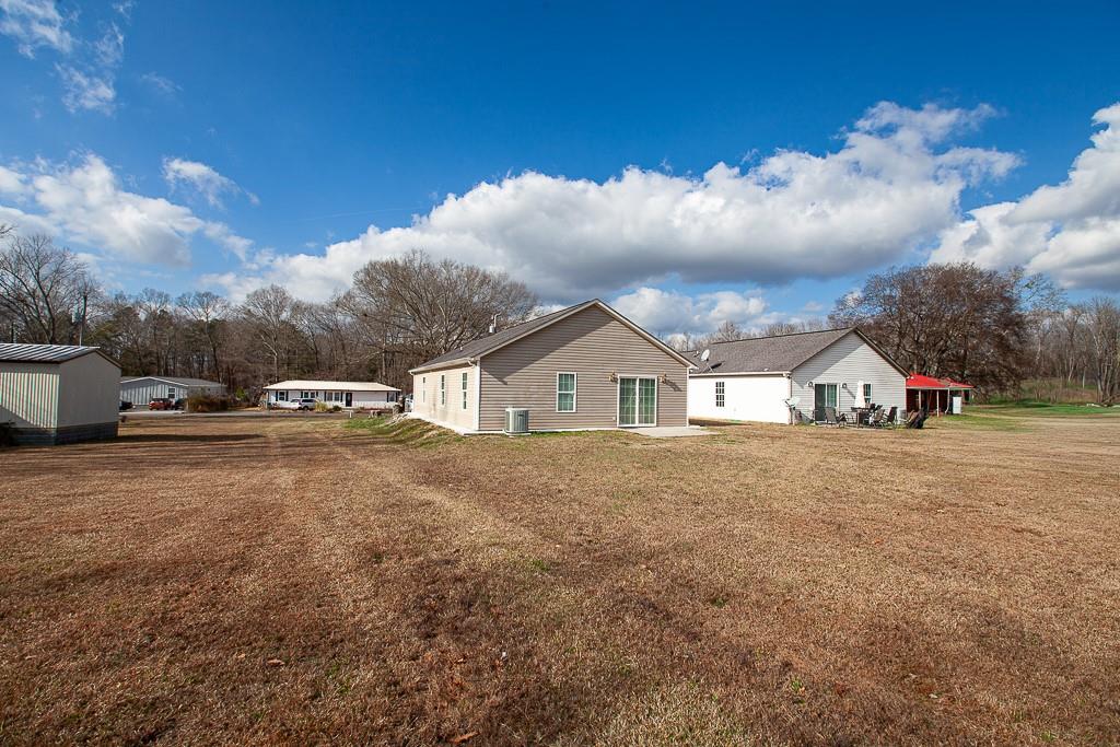 511 Circle Drive Property Photo 8