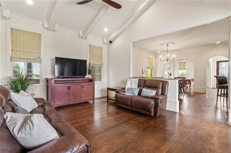 629 Boulevard Ne Property Photo 27