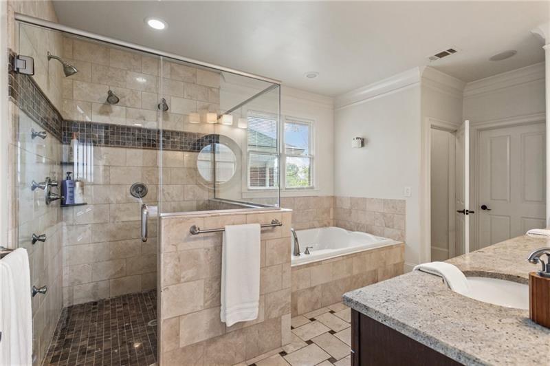 629 Boulevard Ne Property Photo 38