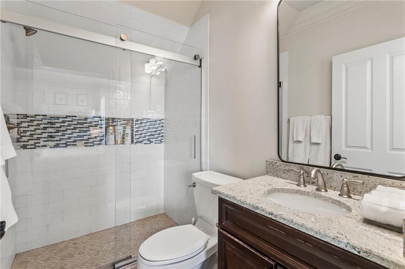 629 Boulevard Ne Property Photo 52