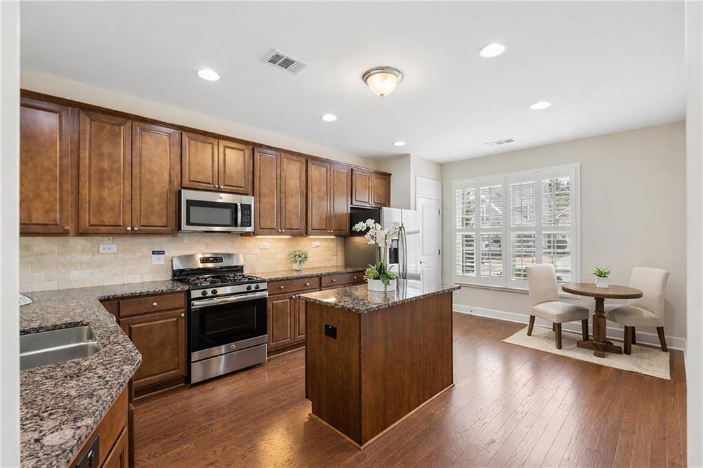 4024 Great Pine Drive Property Photo 1