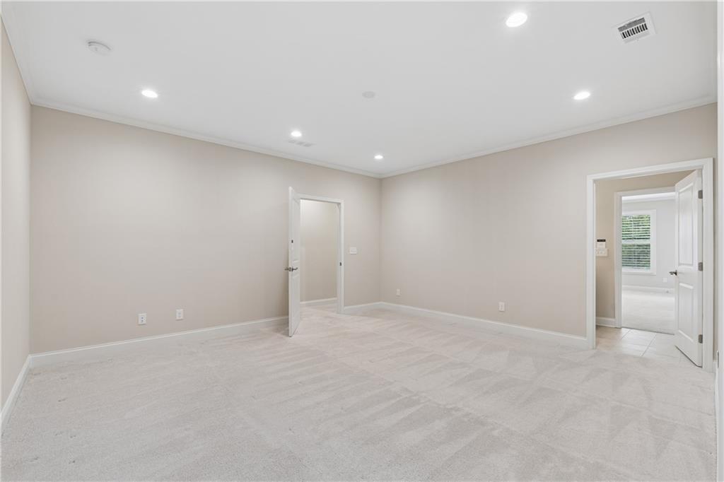 4024 Great Pine Drive Property Photo 34