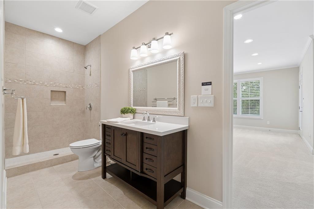 4024 Great Pine Drive Property Photo 37
