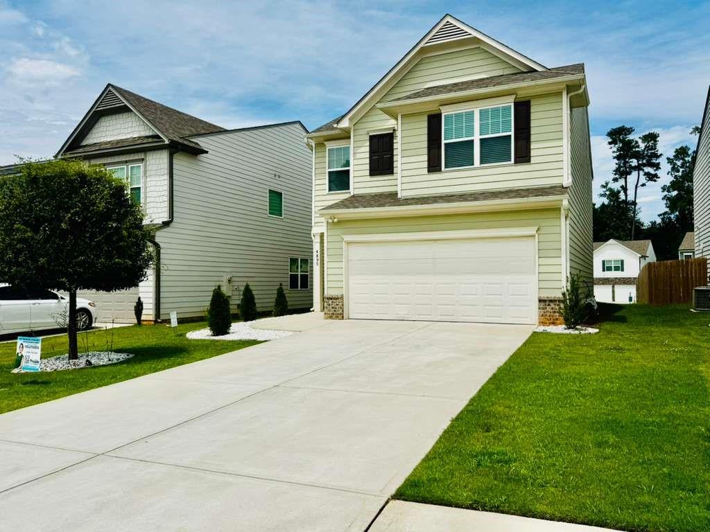 4895 Hillstone Drive Property Photo 2