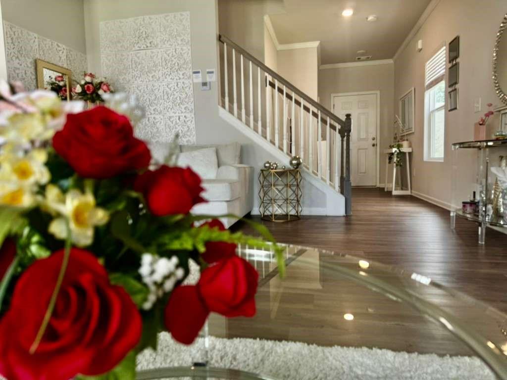 4895 Hillstone Drive Property Photo 6