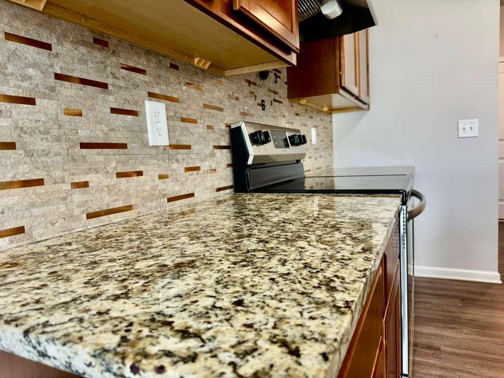 4895 Hillstone Drive Property Photo 15