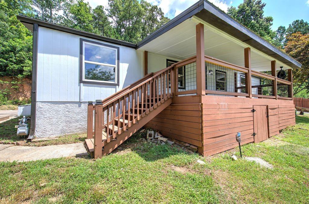 168 Oak Hollow Road Se Property Photo 1