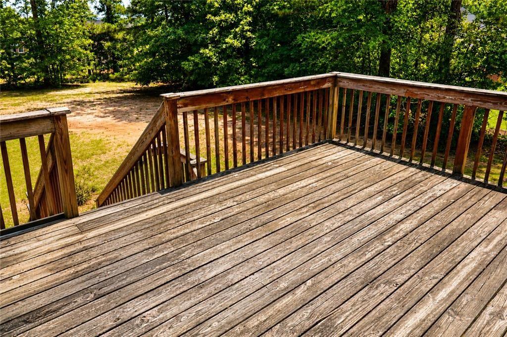144 Chapel Ridge Drive Property Photo 11