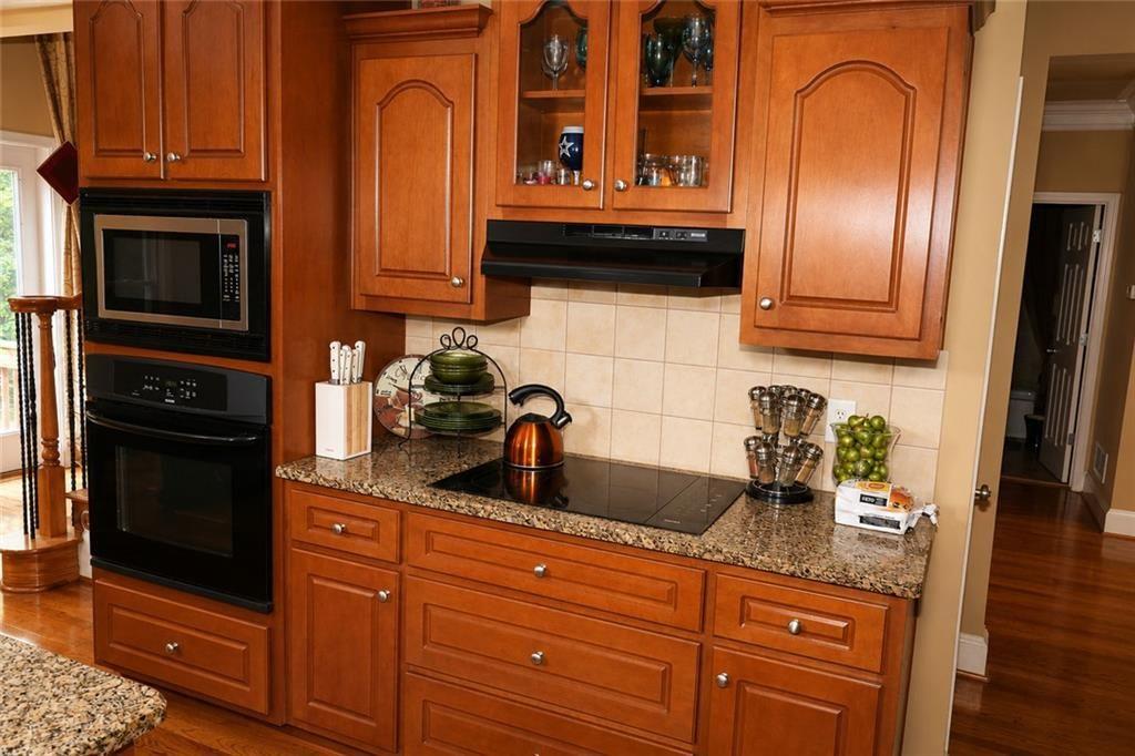 144 Chapel Ridge Drive Property Photo 18
