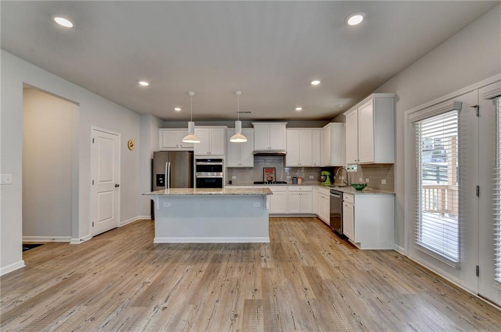 3828 Amicus Drive Property Photo 14