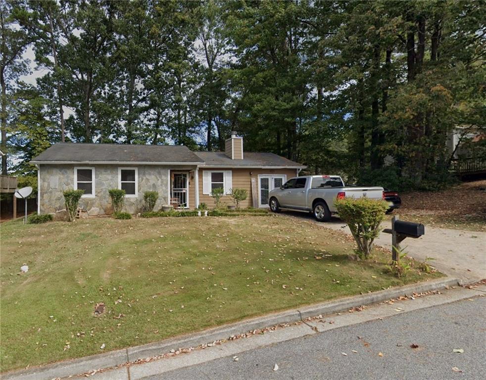4872 Plymouth Trace