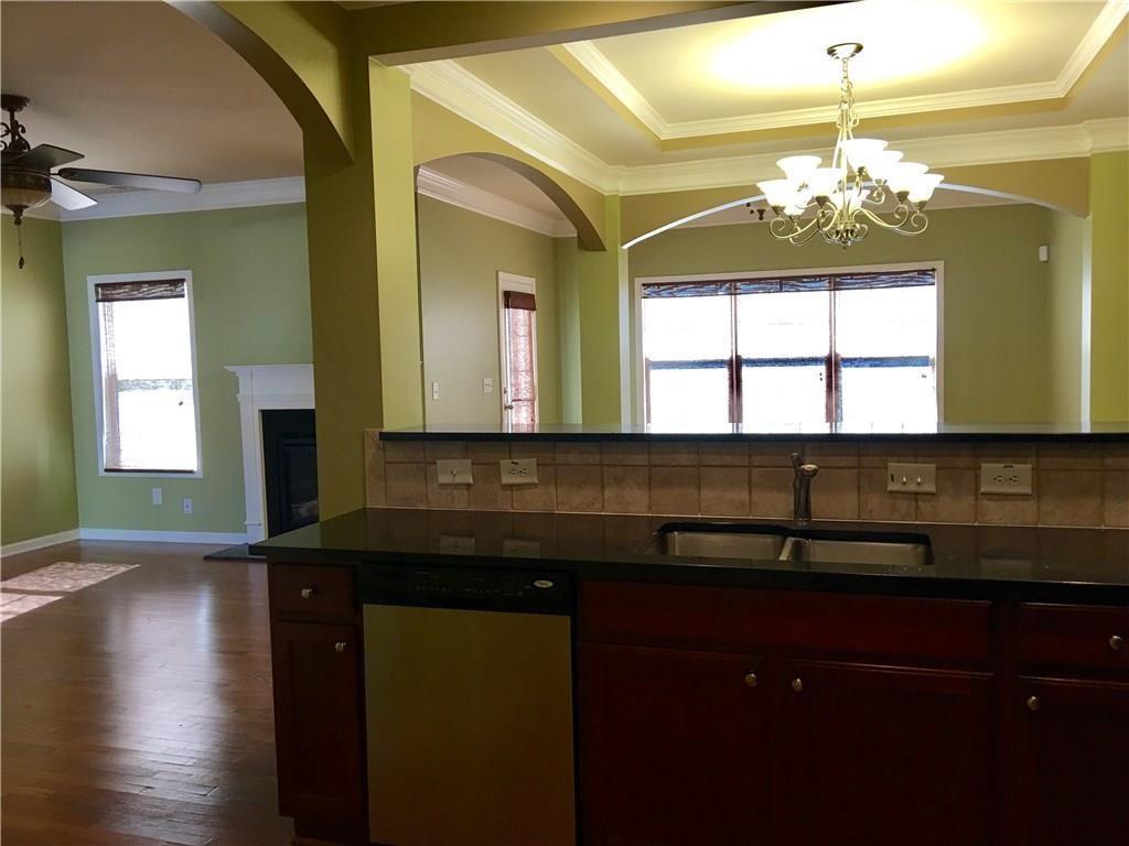5425 Donehoo Court Property Photo 4