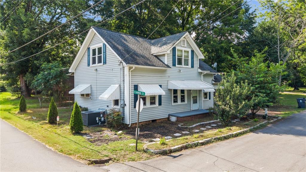 30 Fannin Street Property Photo 1