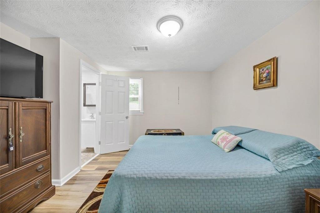 3184 Newcastle Way Property Photo 18