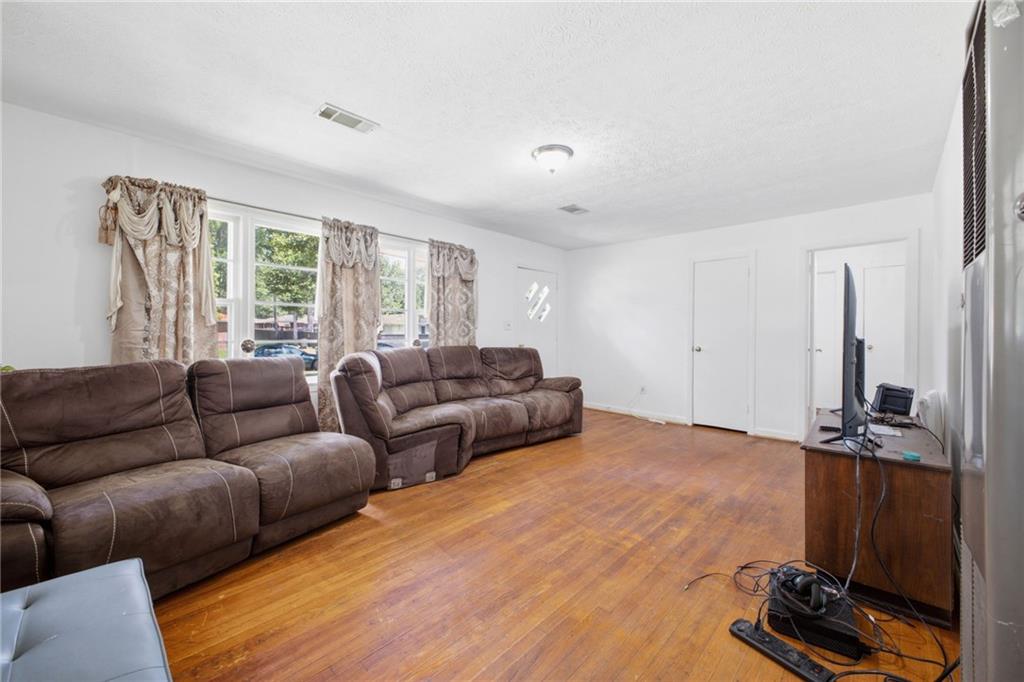 4 Wakefield Place Property Photo 10