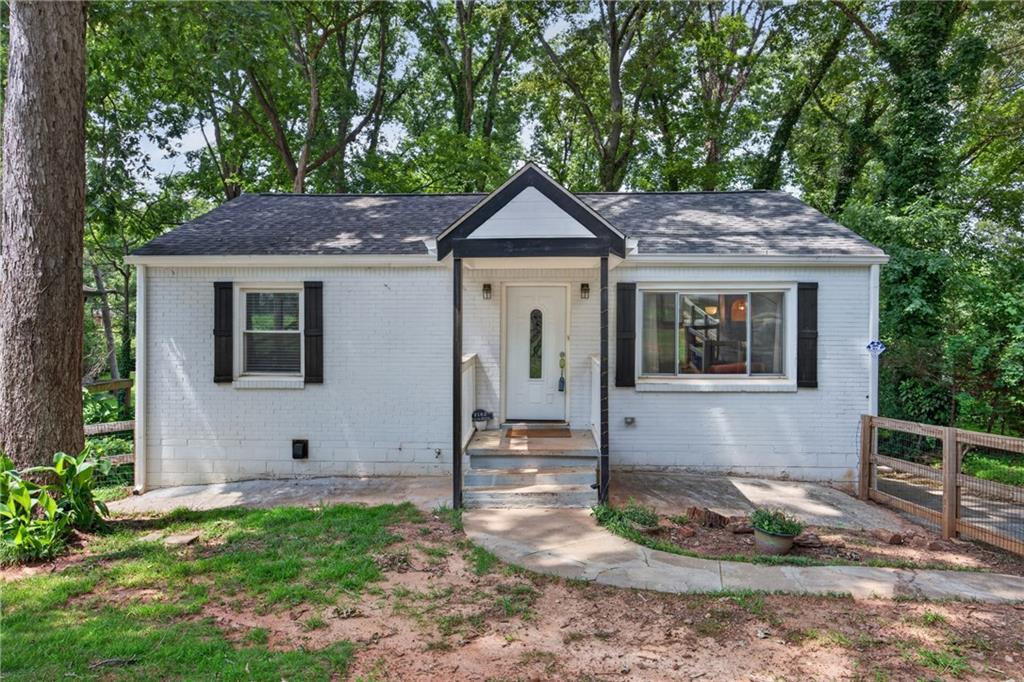 2162 Doris Drive Property Photo 2