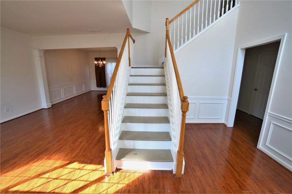 8305 Grenadier Trail Property Photo 5