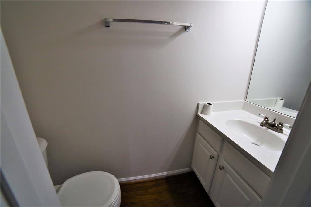 8305 Grenadier Trail Property Photo 16