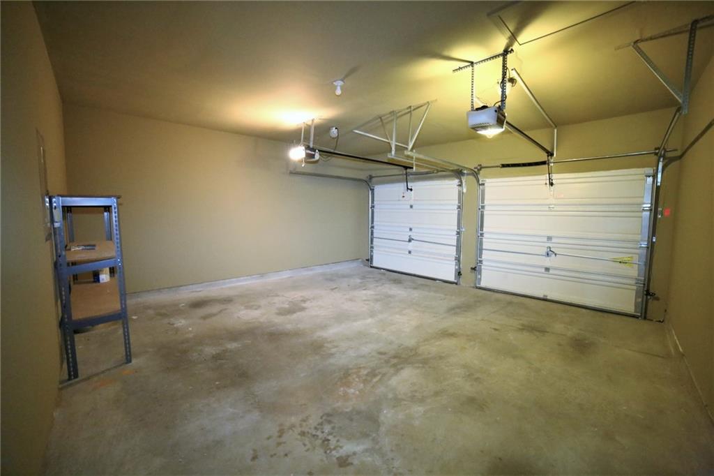 8305 Grenadier Trail Property Photo 18