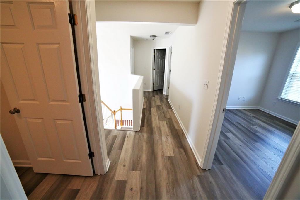 8305 Grenadier Trail Property Photo 20